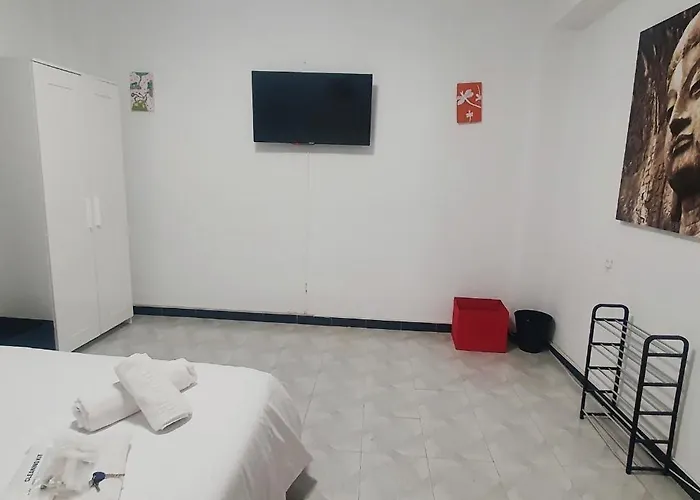 Tranquila, Centrica Y Luminosa De Matrimonio En Vivienda Compartida Walencja